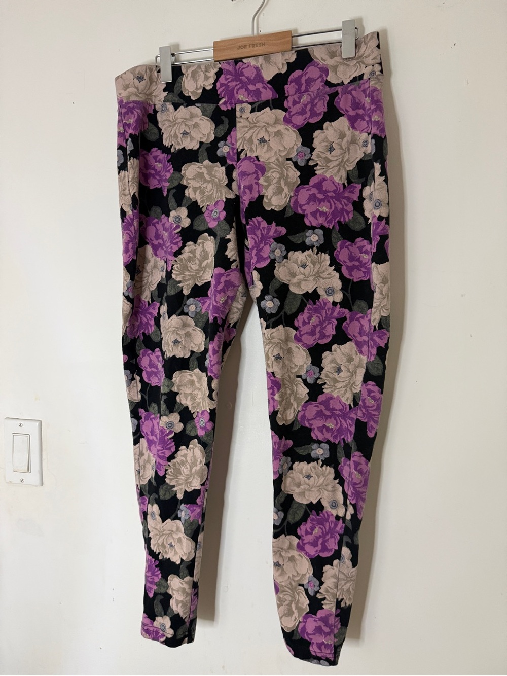 torrid Leggings - Purple & Cream Floral